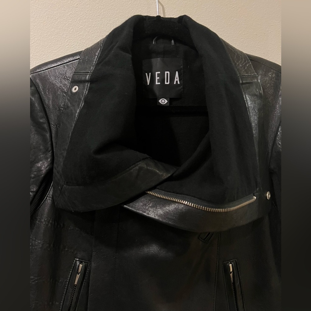 RESERVED LISTING Veda Black Leather Jacket Max Classic Large L Lambskin Moto - Picture 10 of 15